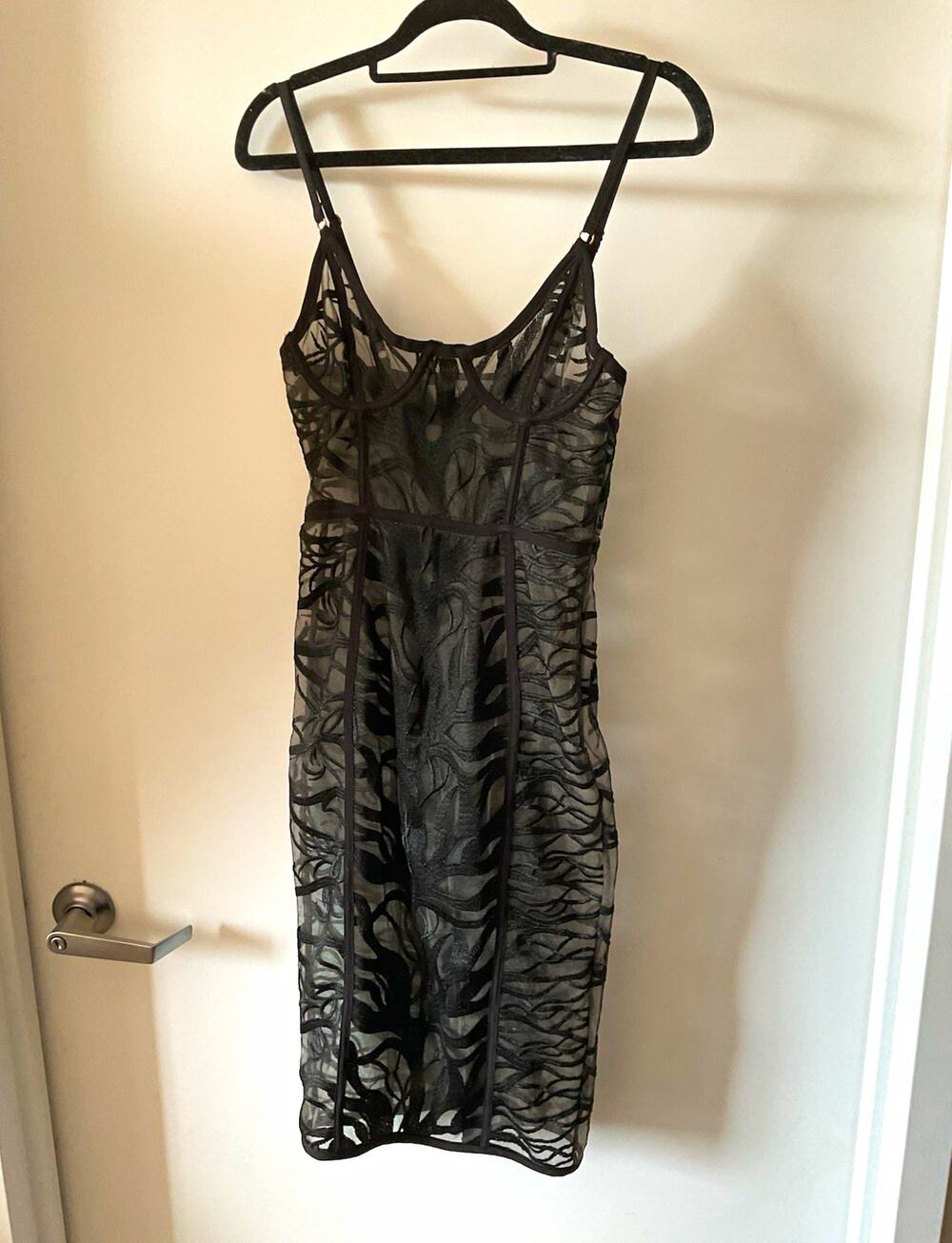 House of CB Women's XS Regular Black/Beige Mesh Sheer Floral Lace Full Slip